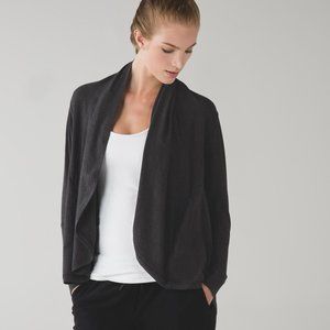 Lululemon To & Flow Wrap